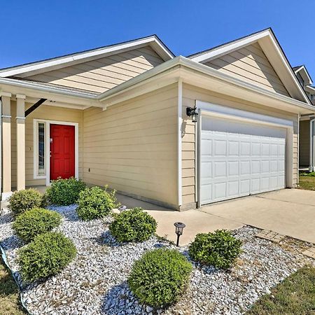 Buda Home With Smart Tv About 19 Mi To Downtown Austin Ngoại thất bức ảnh