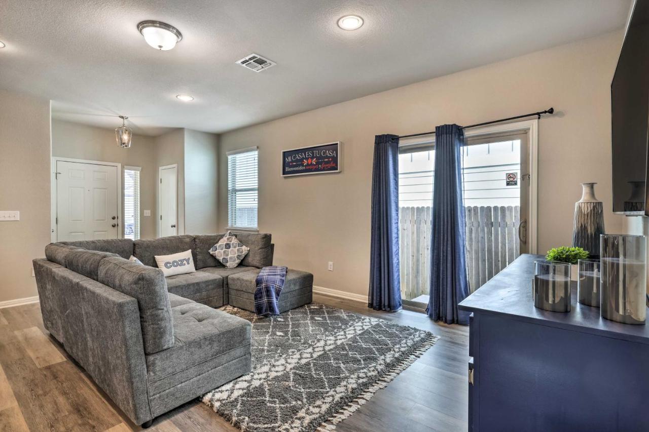 Buda Home With Smart Tv About 19 Mi To Downtown Austin Ngoại thất bức ảnh